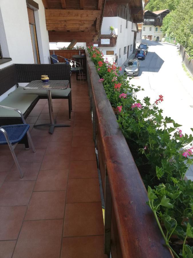 Haus Georg Apartamento Innsbruck Exterior foto